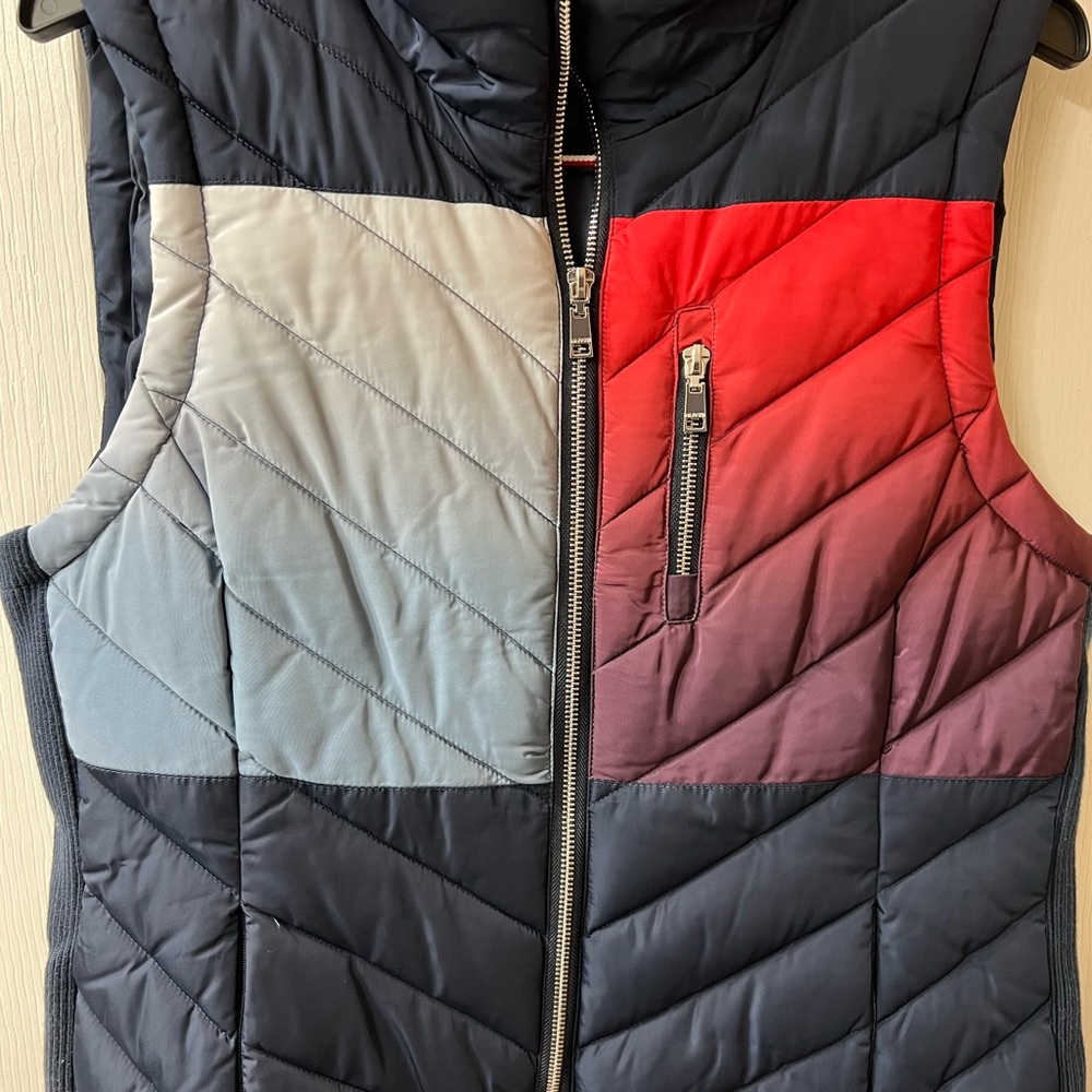 Ladies Tommy Hilfiger Puffer Vest Size L